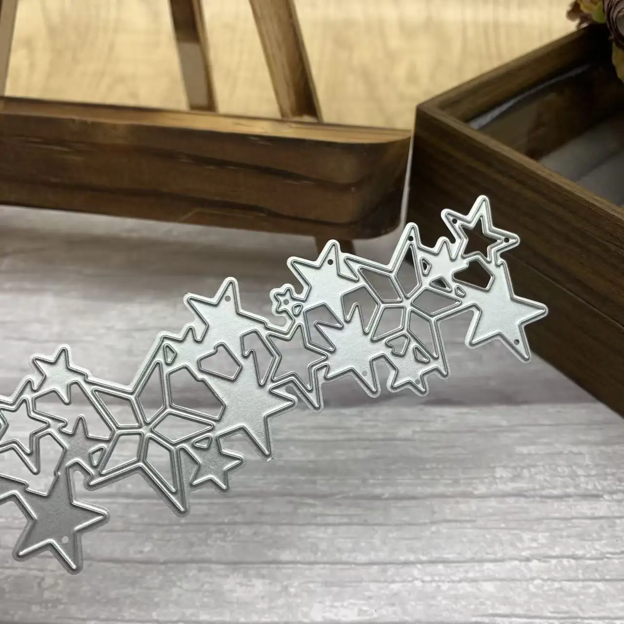 Scattered Star Long Lace Border Metal Cutting Dies Starry Decor DIY Scrapbooking Album Card Craft Dies