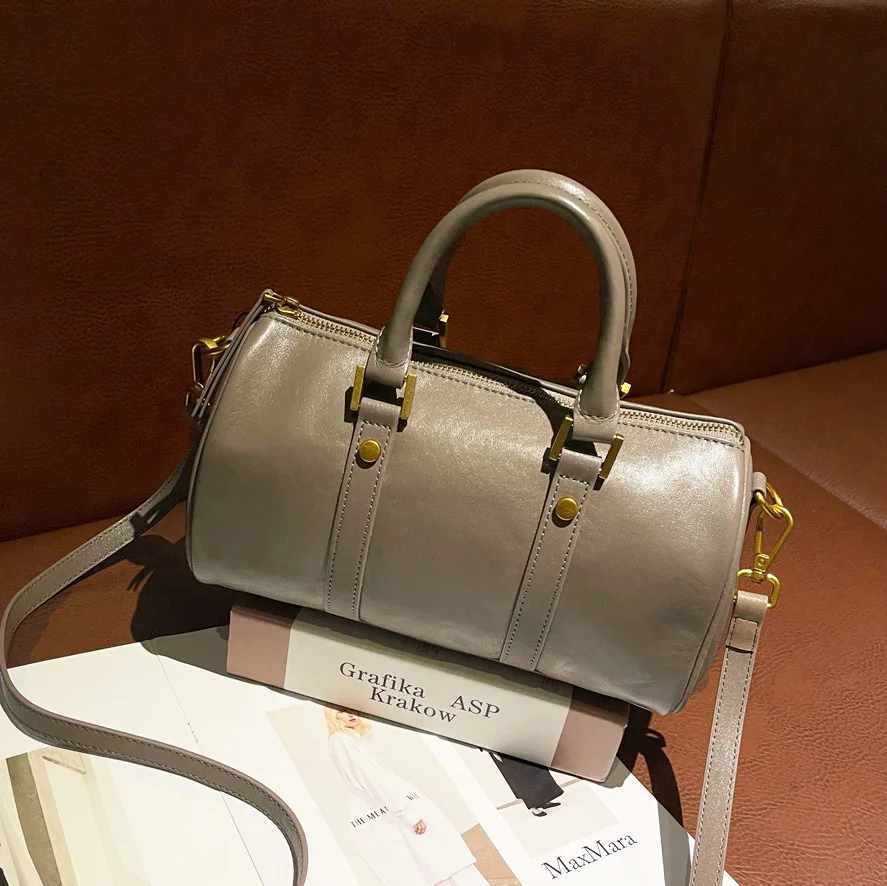 

Vintage cowhide leather bag for women, fashionable handbag, solid color Boston bag, office shoulder bag, vegetable tanned cowhid