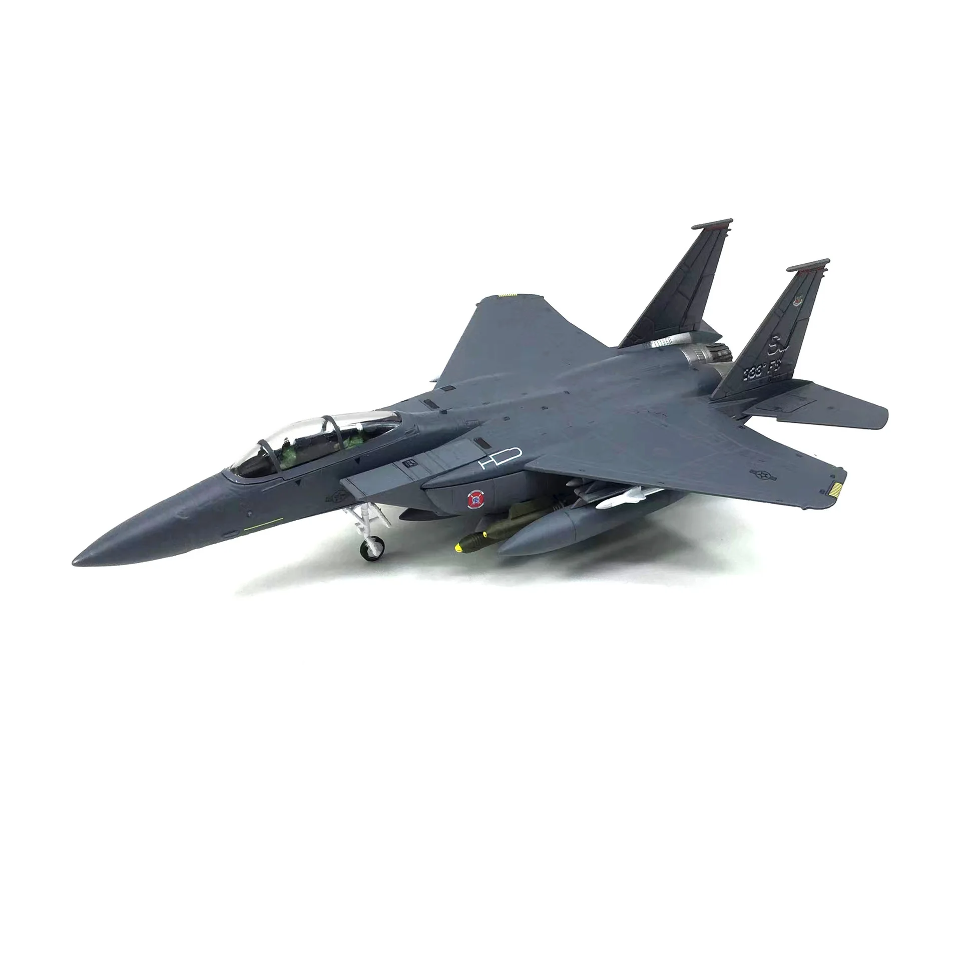 Imagem -04 - Strike Eagle Modelo Aeronave de Liga Supersônica Ataque Lutador Simulação Ornamentos Decorativos para Casa Escala 1:100 us F15e