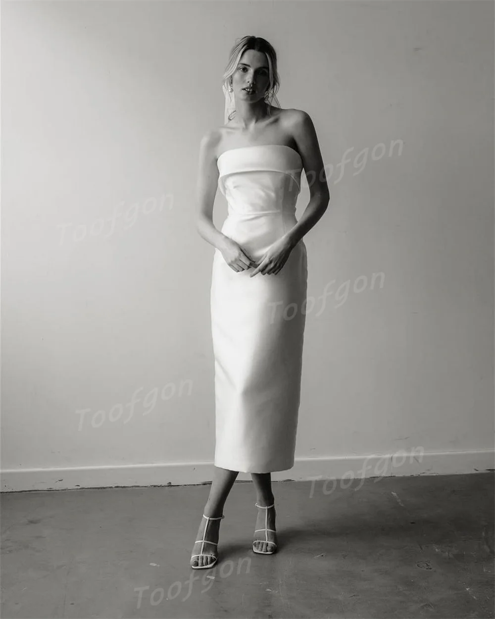 Toofgon vestidos de casamento de cetim sem alças comprimento chá simples sereia vestido de festa de casamento personalizado sem mangas sem costas vestido de noiva