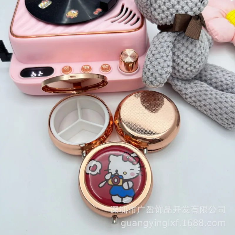 Sanrio Hello Kitty portagioie portatile con specchio HD Kawaii Travel Mini portapillole organizzatore di gioielli scatola portaoggetti multifunzione