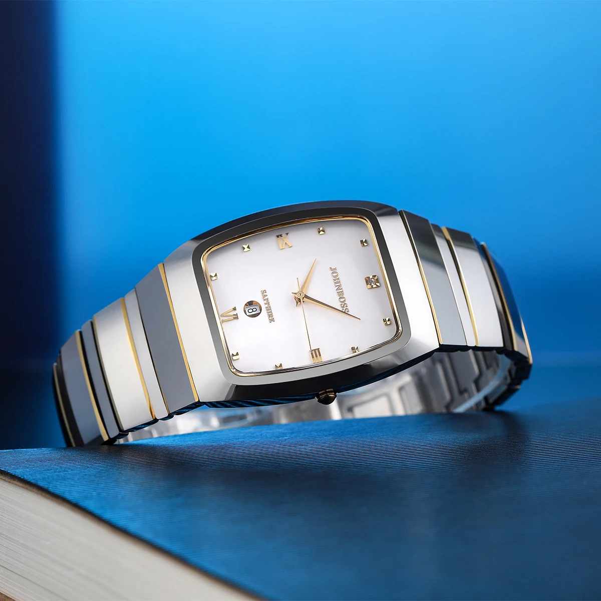 ساعات رجالية، ساعات تنجستين، أقراص مربعة، فولاذ التنغستن على شكل تونيو، حركة كوارتز، حركة روندا السويسرية، sapph