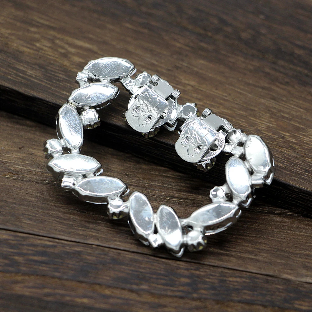 

Shoe Flower Decoration Crystal Rhinestones Bridal Buckle Clips Silver DIY Accessories For Clutch Hat Shoes Flats Boots Sandals