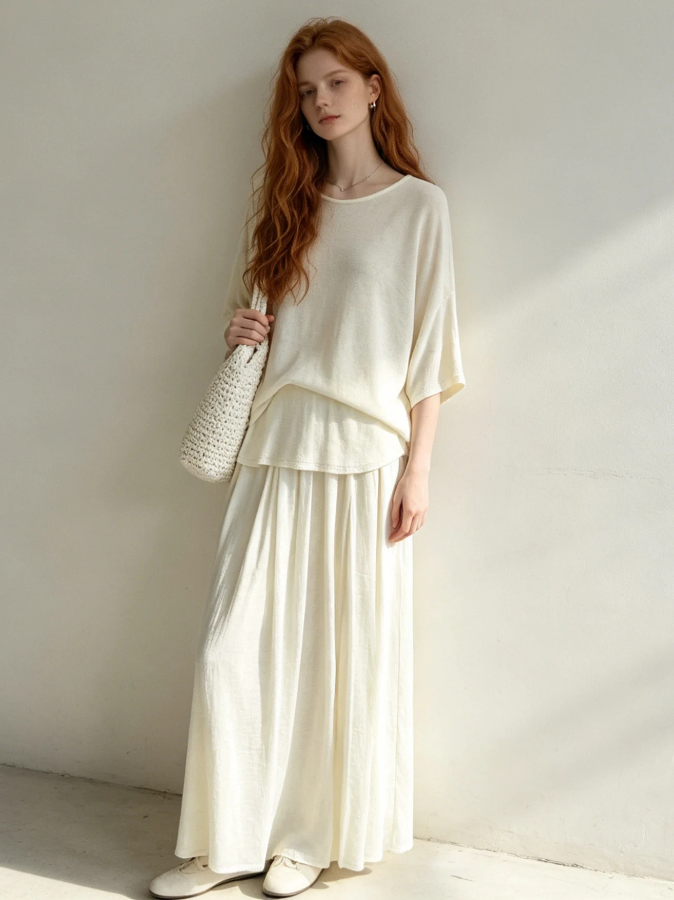 

Ladies' Korean Style Batwing Sleeve High Waist Loose Summer Slimming Top And Skirt Set Breathable Casual Fashion Ensemble