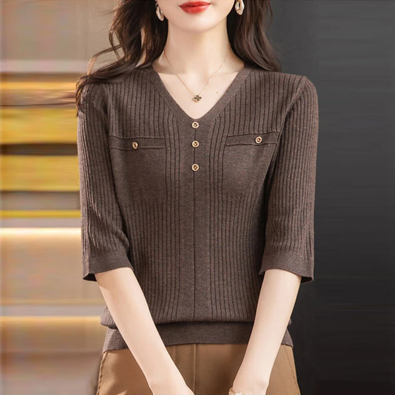 Summer Loose Casual V-neck Buttons Knitted T-shirt Ladies 3/4 Sleeve Simple Fashion All-match Top Women Solid Color Pullover Tee