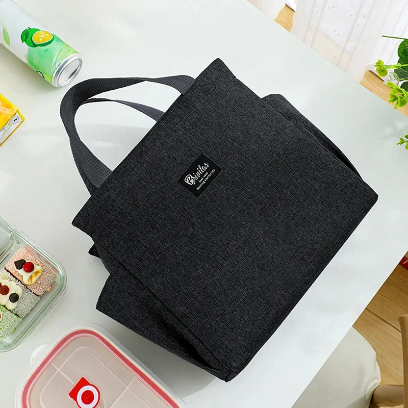 Letter Printed Nylon Lunch Bag With Zipper Waterproof Insulation Bag Ice Bag Suitable For Men & Women's Work Picnic Travel