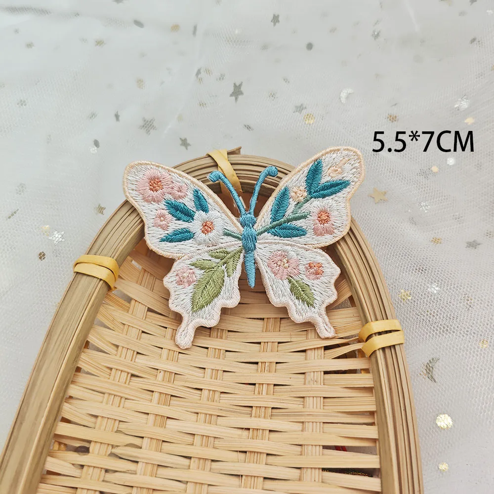 Vintage-Blumen-Schmetterlings-Stickerei zum Aufbügeln, niedliche Wärmeübertragungsapplikation für DIY-Kleidung, Jacken, Dekoration, einfach anzubringen. – Detail 18
