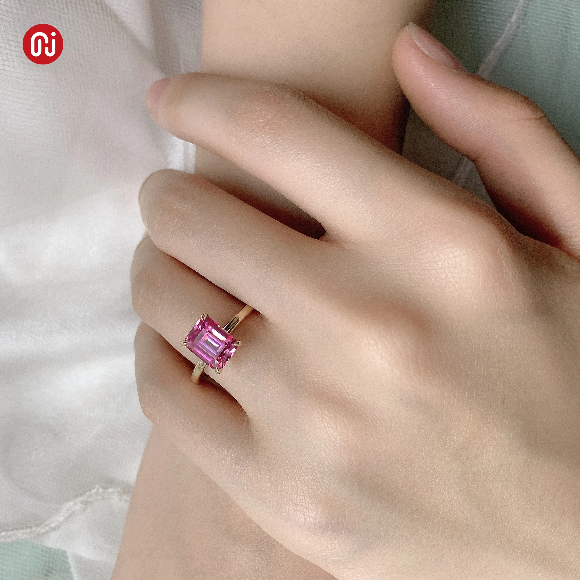 GIGAJEWE 3.0ct 7x9mm Pink Color Moissanite VVS1 Emerald Cut 18K Yellow Gold Ring Jewelry Woman Girlfriend Engagement Gift