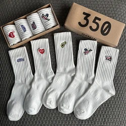 Men's Socks Gift Box Summer 4 Pairs/Box Fashion Embroidery Free Shipping Items for Men Funny Gifts Black Middle Tube Socks