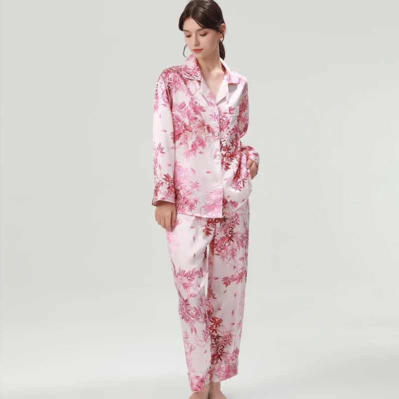19MM 100% Mulberry Silk Printed Women Christmas Pajamas Sets Nighty Button Up Long Sleeve Lapel Tops and Pants Pajama Loungewear