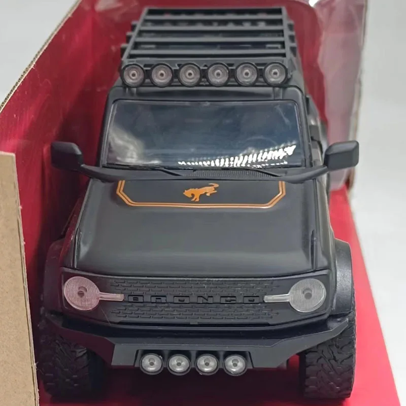 جادا دييكاست مقياس 1:24 2021 برونكو سبيكة محاكاة نموذج سيارة مجموعة ثابتة زينت عطلة اللعب هدية تذكارية