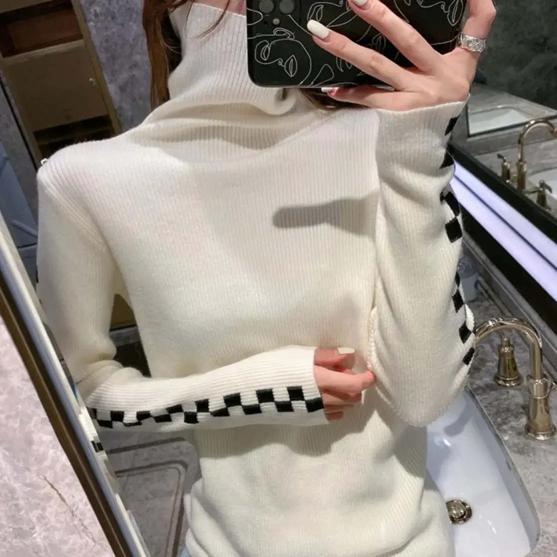 Knitted Women\'s Autumn Winter 2022 New Korean Version Temperament Versatile Long-sleeved TopTurtleneck Plaid Undershirt Sweater