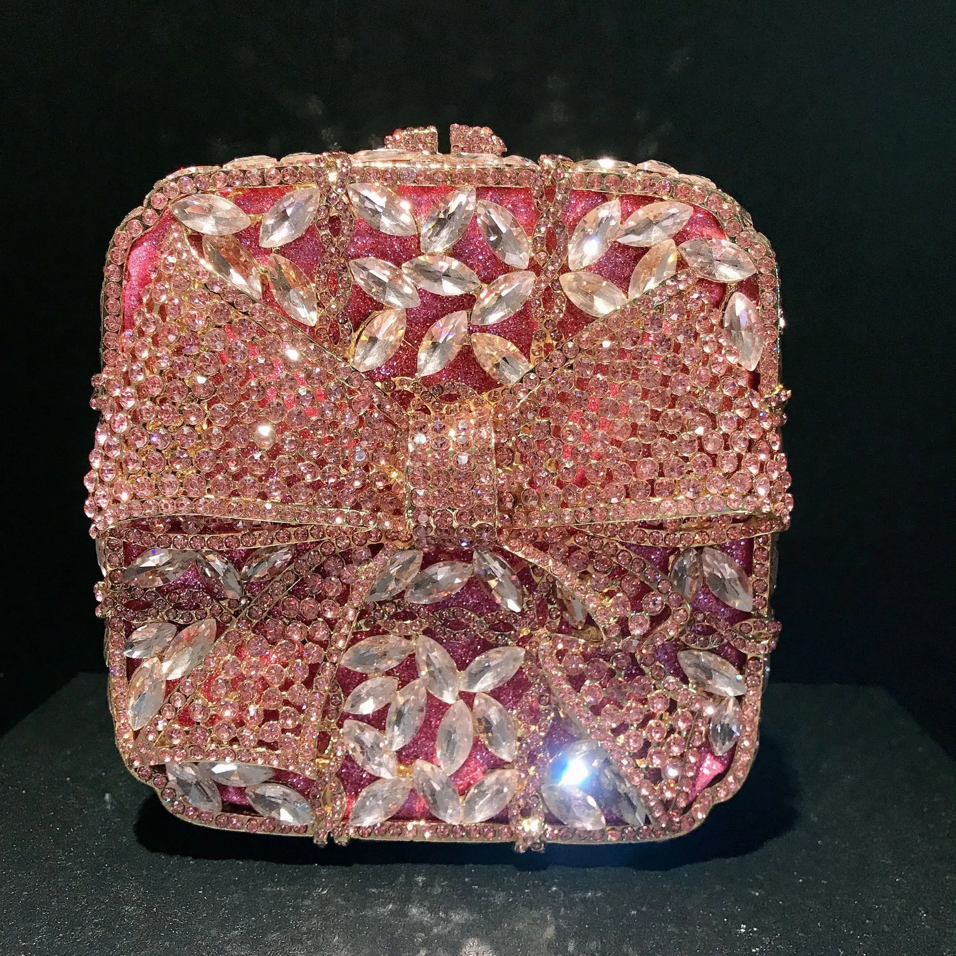 New Diamond Clutch The Latest Style Is On Sale Women Rhinestone Evening Bags Luxury Designer Handbags for Female Shiny Party Bag