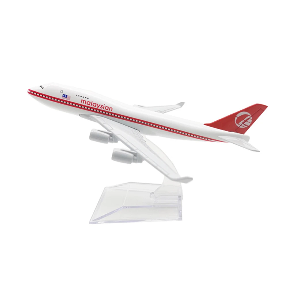 

1:400 Scale Malaysia Airlines B-747 B747 Aircraft model Alloy Passenger Aircraft Model Collection Display Boutique Decoration