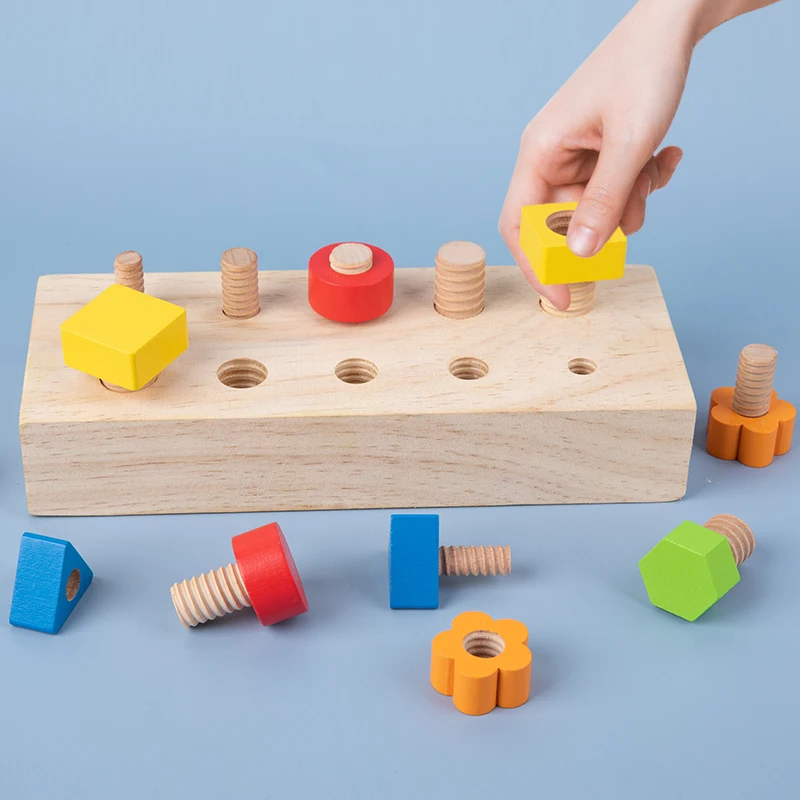 Placa de quebra-cabeça de combinação de parafusos de madeira - Brinquedo cognitivo divertido de reconhecimento de cores geométricas com blocos de cores misturadas - Design de madeira natural