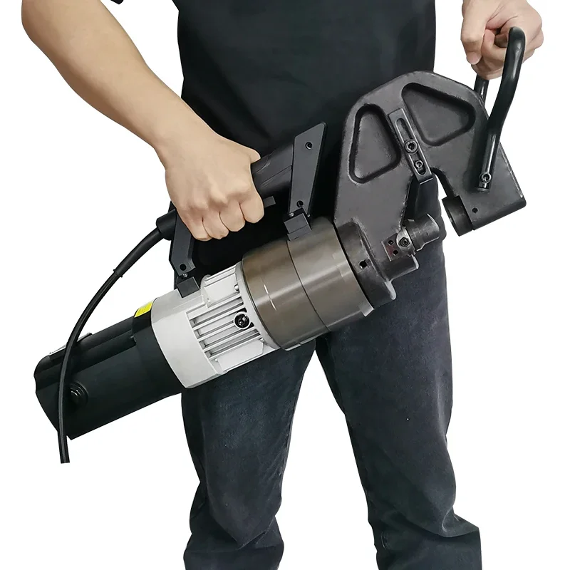 1800W Handheld Electric Iron Plate Punching Machine NMHP-32E Portable Metal Hole Punching Machine