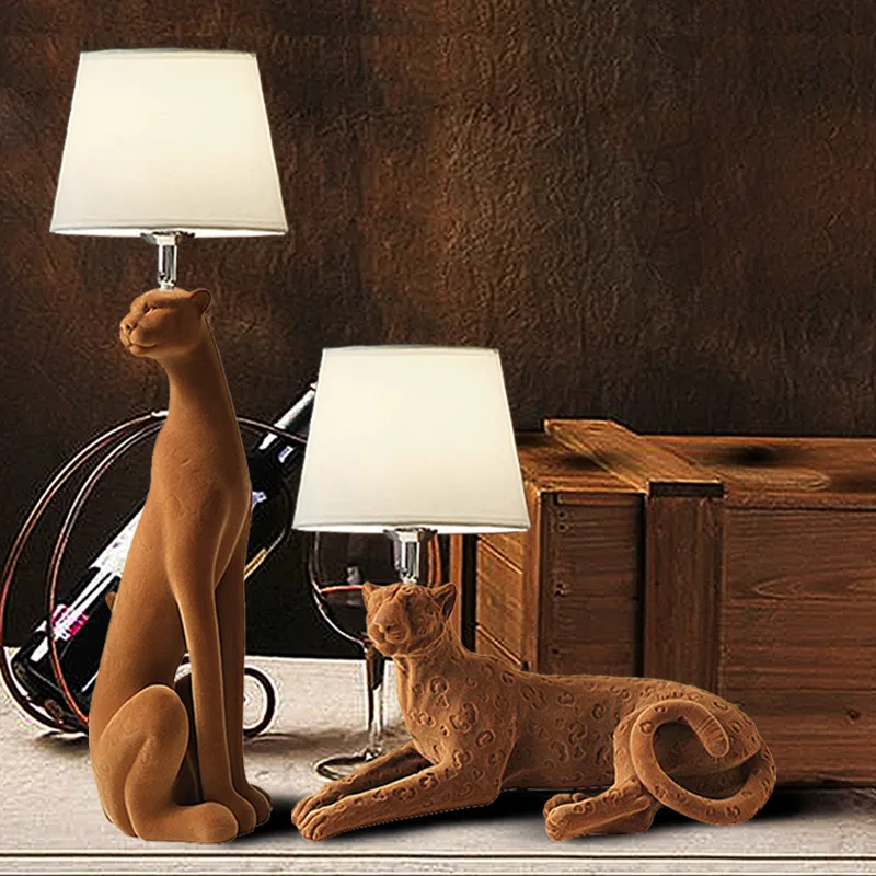 Home Decor Flocking Leopard Animal Statue Resin Ornament Desk Lamp Study Room Living Room TV Cabinet Soft Decor Home Accessories