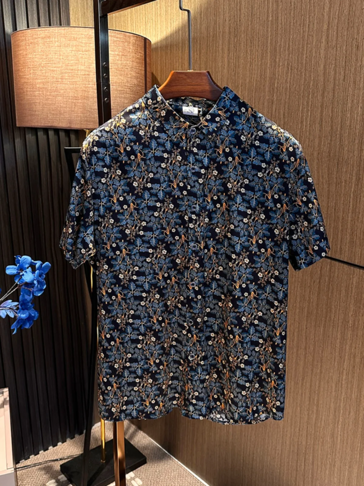 

Hawaiian Sle Silk irt Men's High End Silk ort Sve Floral Print Breathable Lightweight Faion Urban irt