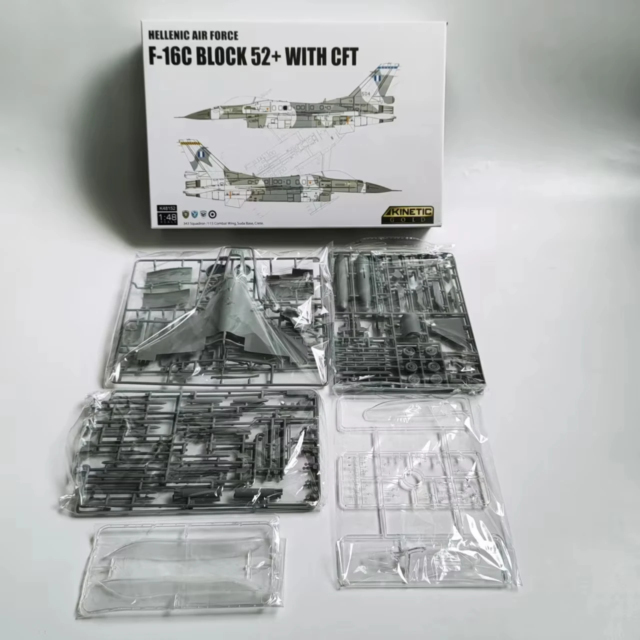 KINETIC K48152 1/48 WITH CFT Limited Edition+Hellenic Air Force F-16C Block 52 Figehter Model Kit
