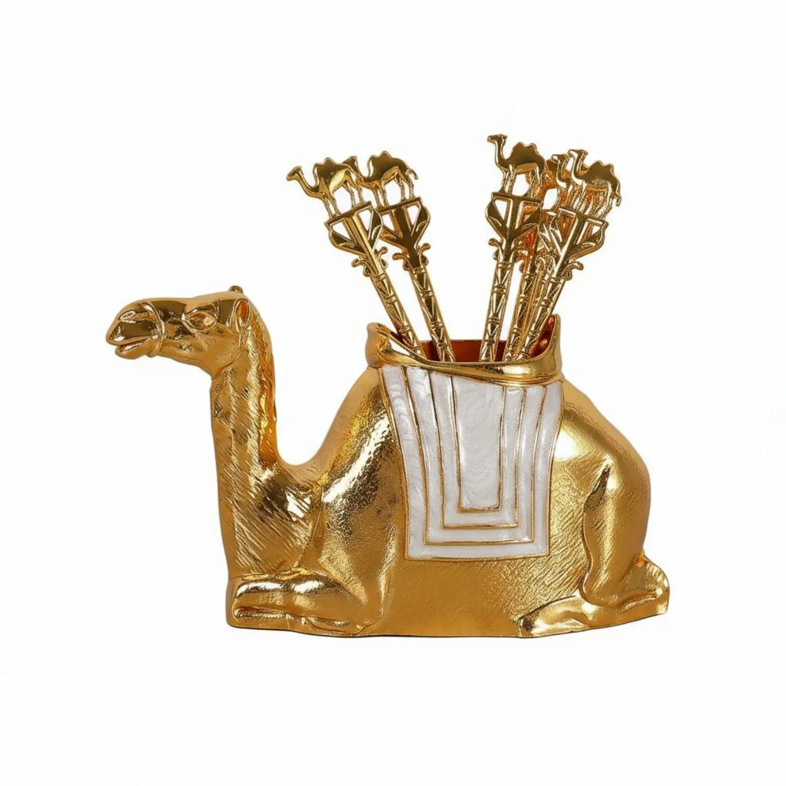 Ornamental Spoon European Design Gold Pewter Camel Holder Set for Porcelain Tea Cup and Saucer Tabletop Presentation