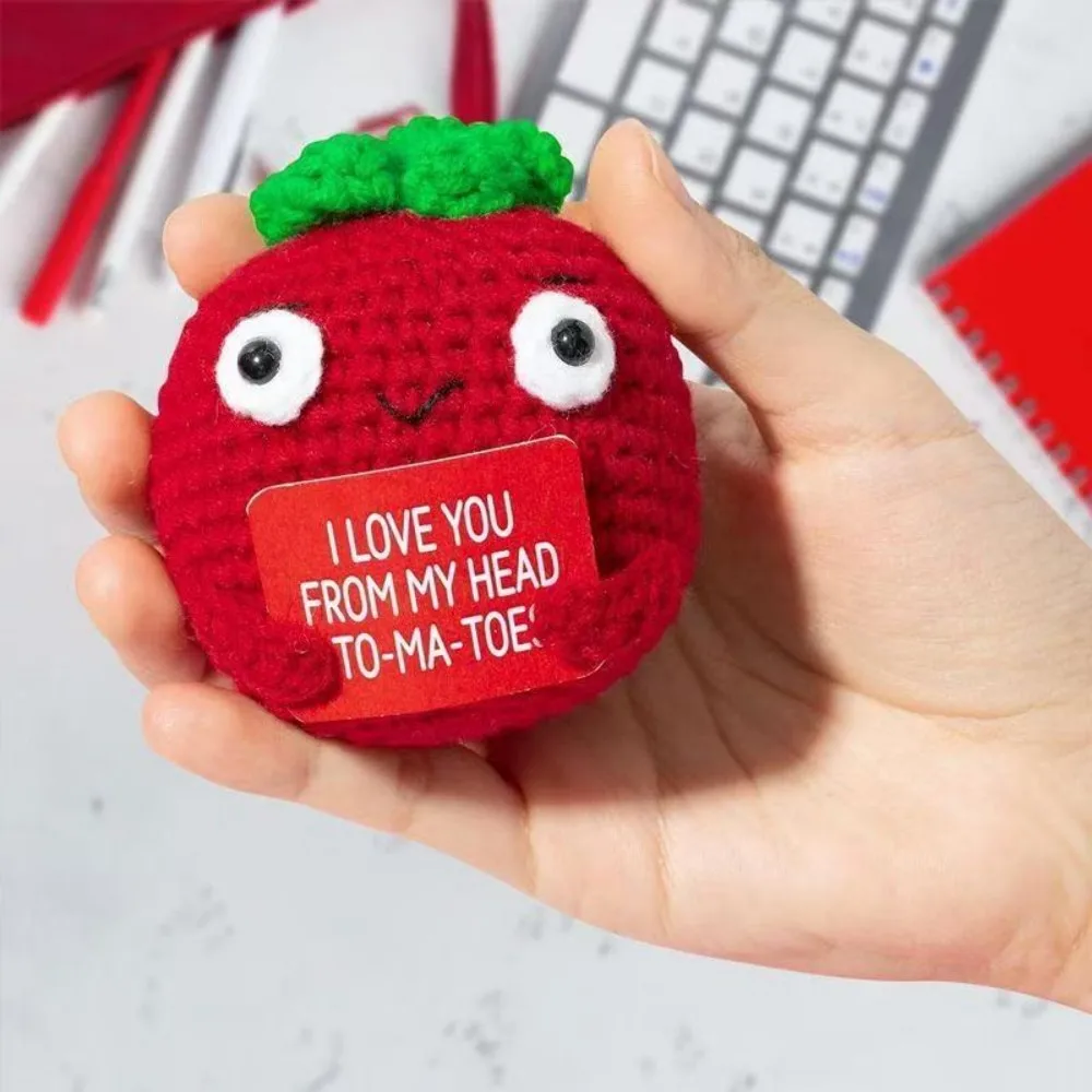 New Positive Energy Fruit Veggie Hug Pocket Mini Handmade Wool Crochet Ornament Tomato Doll with Card Funny Gift Desk Decor