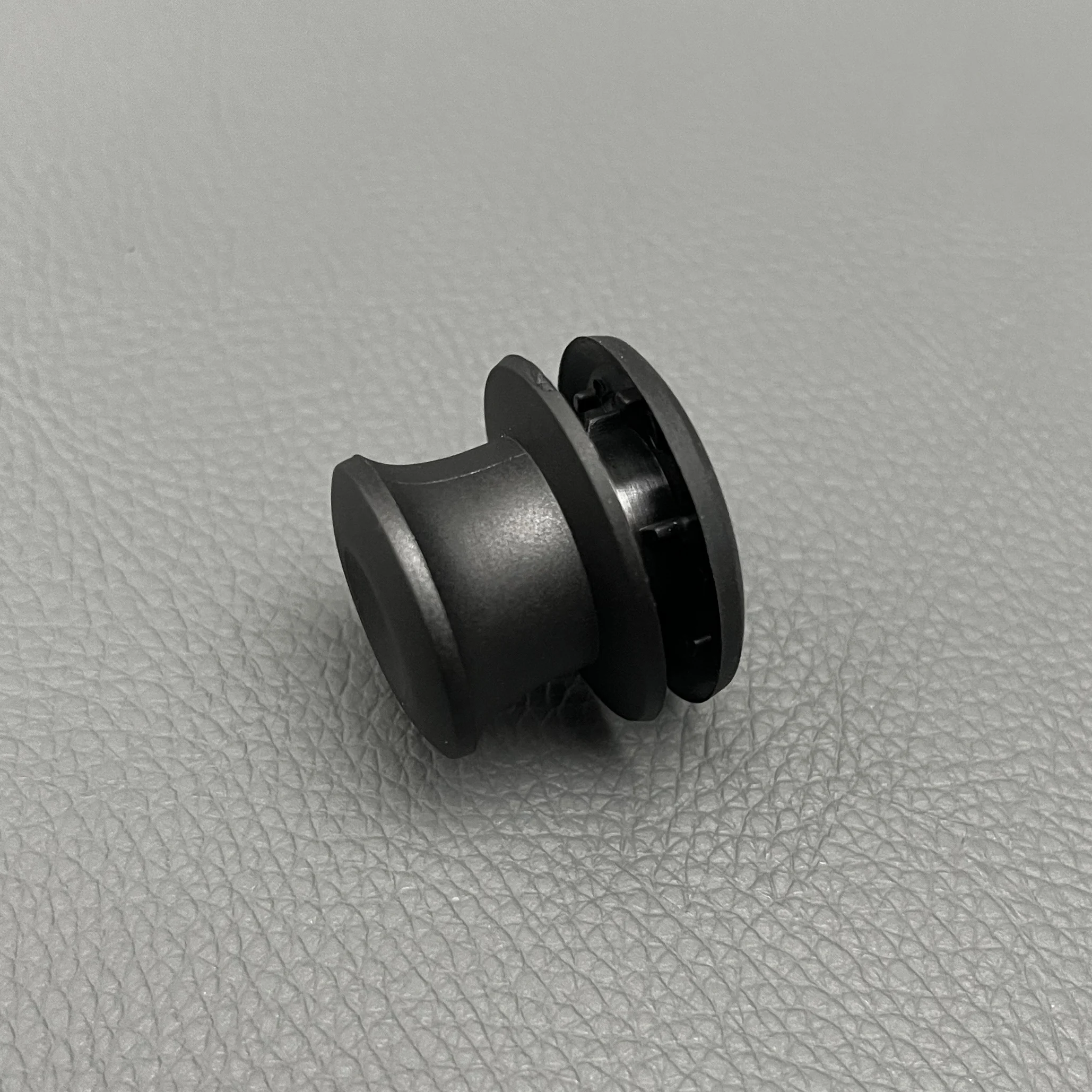 Rear Trunk Partition Cover Fixed Clip 8U0867931A For Audi Q3 A7 A5