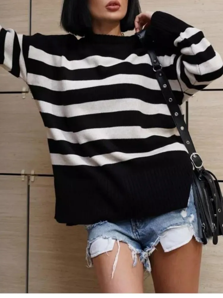 

Autumn And Winter Casual Striped Loose Round-neck Pullover Sweater Women's Long-sleeved Commuting Versatile Knitted Sweater Top