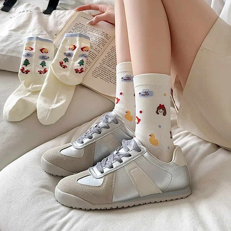 

Cute Red Riding Hood Cartoon Mid Calf Socks Combed Cotton Breathable School Style White Socks for Women