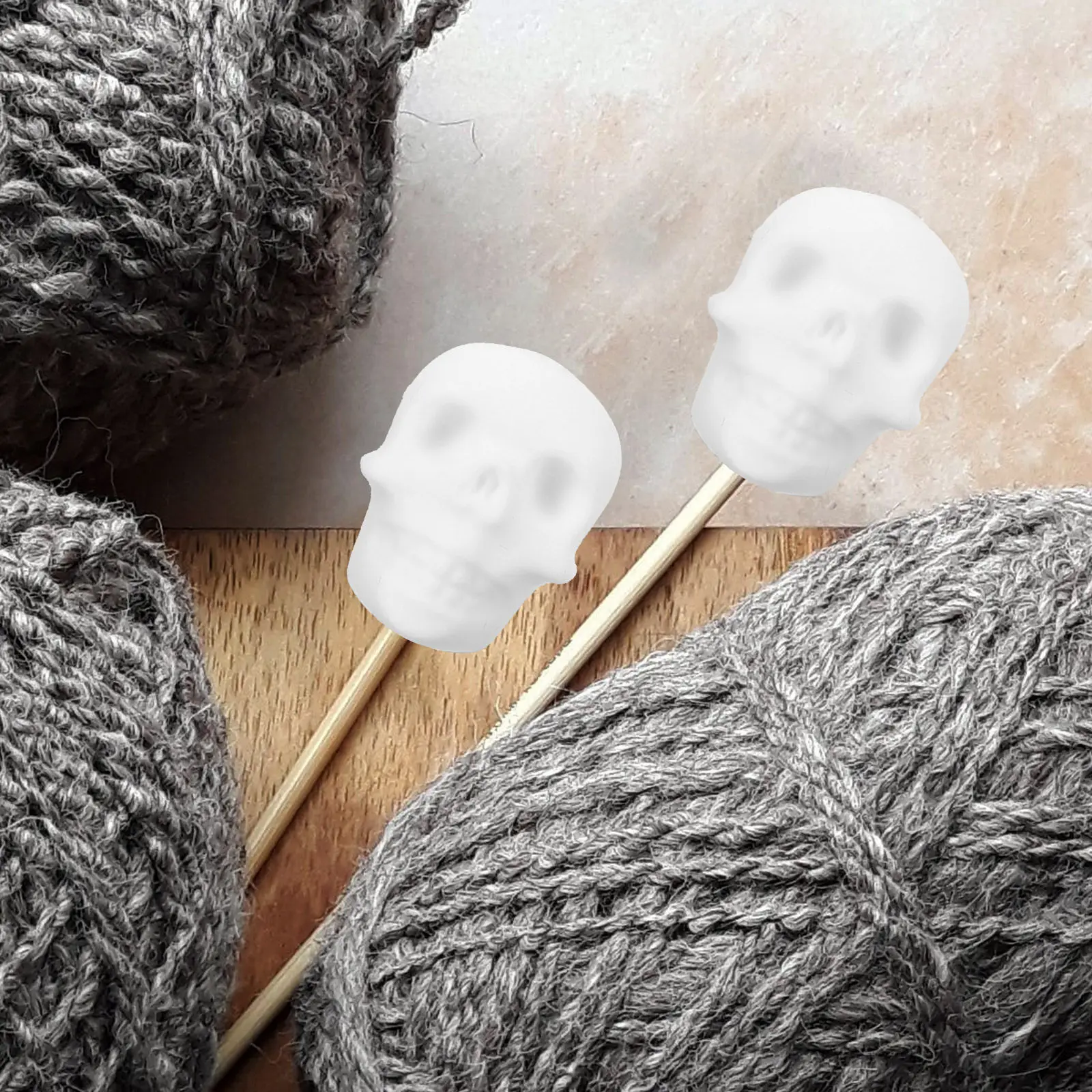 12Pcs Skull Bead Knitting Needle Protectors Silicone Caps Non Slip Needle Stoppers Craft Sewing Accessories Caps for Needles