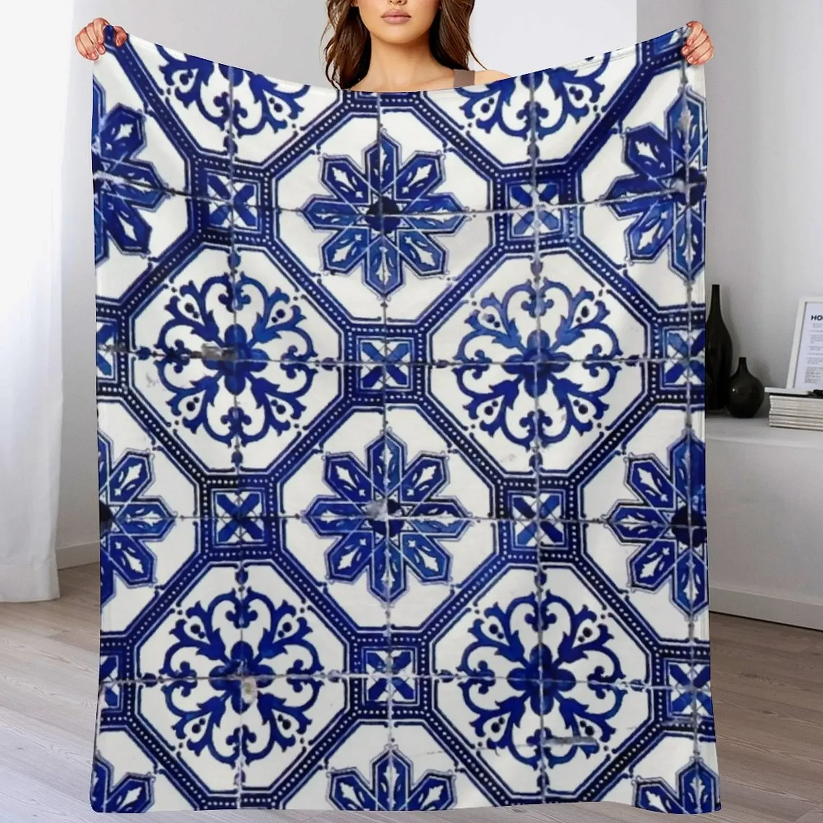 Blue and White Portuguese Tile Throw Blanket Retros Thin Soft Beds Blankets