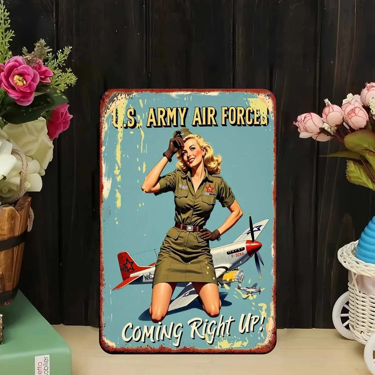 CIFBUY Metallschild, 1 Stück – US-Luftwaffen-Jagdflugzeug-Pinup-Mädchen-Kunstdeko für Schlafzimmer, Bar, Garage, Garten, als Wanddekoration für den Außenbereich.