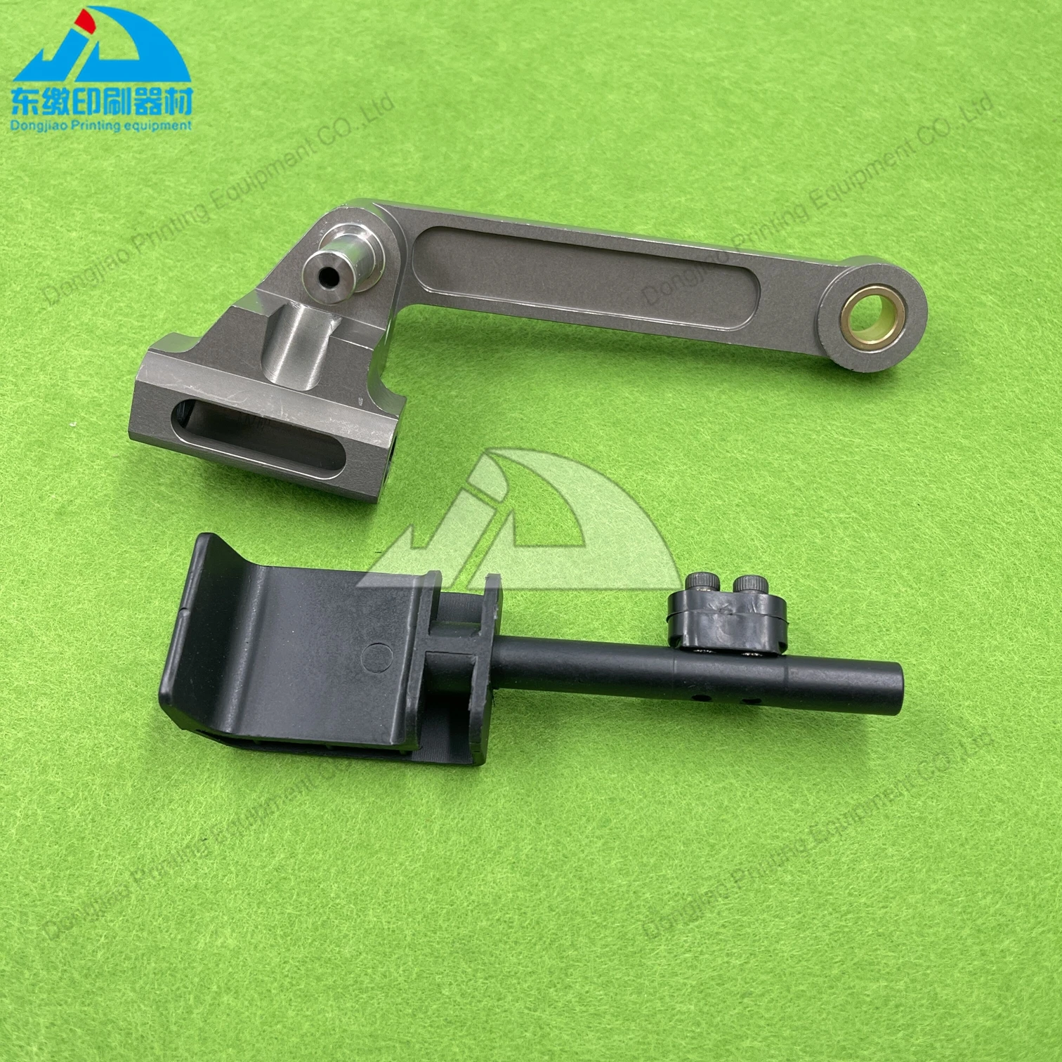 F2.028.316 MV.035.455 Enhanced Feida Foot Pressure Bracket Lever Hot Selling XL105 CD102 Printing Machine Parts
