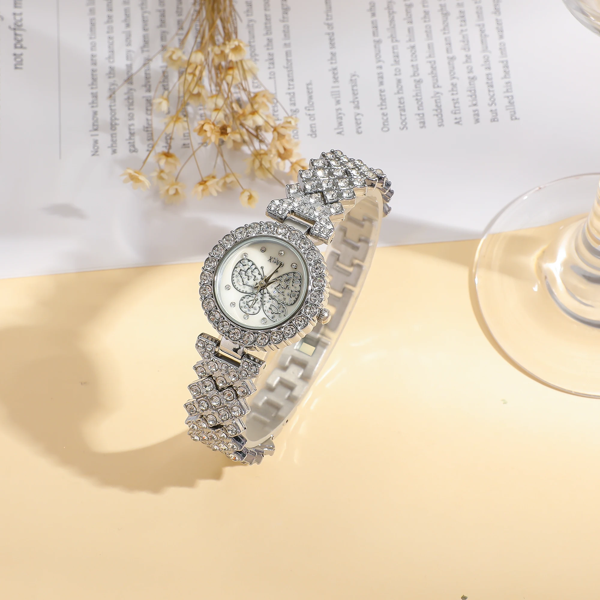 Fashion star studded diamond butterfly dial steel strap quartz watch ladies everything