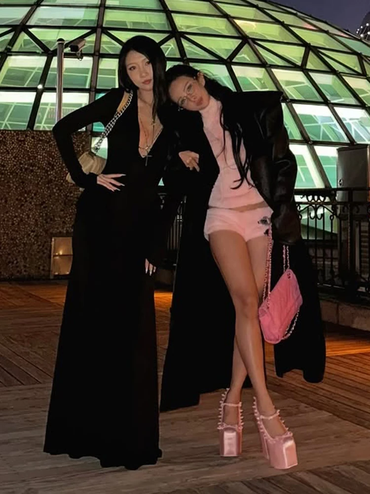 Nibber-Conjunto de 2 piezas peludo para mujer, chalecos con remaches y espalda descubierta y cuello alto + Mini pantalones cortos de cintura elástica, trajes sexys de moda urbana de medianoche