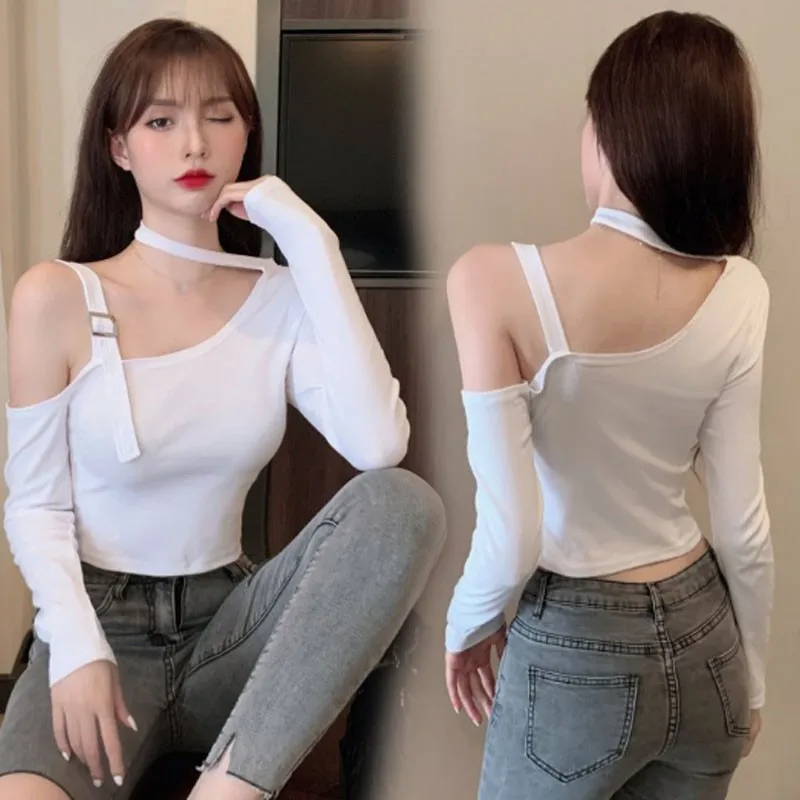 Sexy Fashion Korean Edition Irregular Hanging Neck Off Shoulder Sexy Slim Fit Off Navel Long sleeved T-shirt