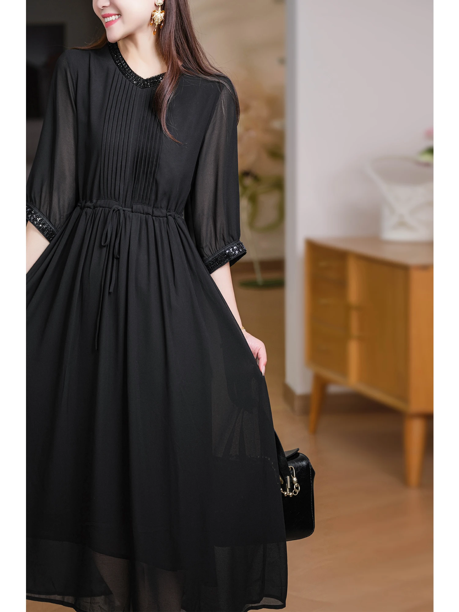 Elegant V-neck Dress by Little Ear Production Featuring Accordion Pleats Chiffon Fabric Water Diamond Drawstring Waist Inner ...