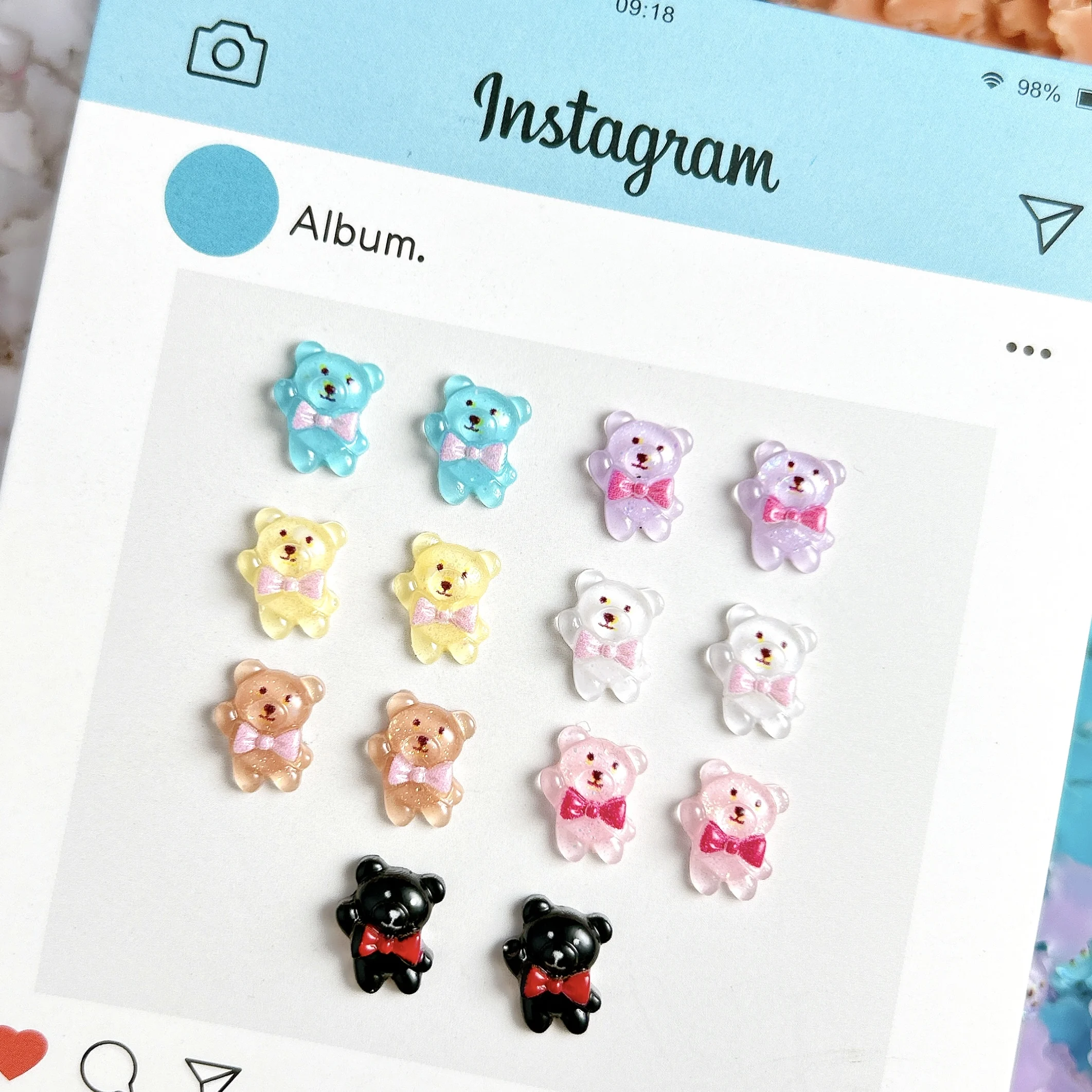 30Pcs Cartoon Translucent Bear Nail Charms Luminou Kawaii Colorful Tie Bear Resin Nail Art Accessories for DIY Nails Decorations