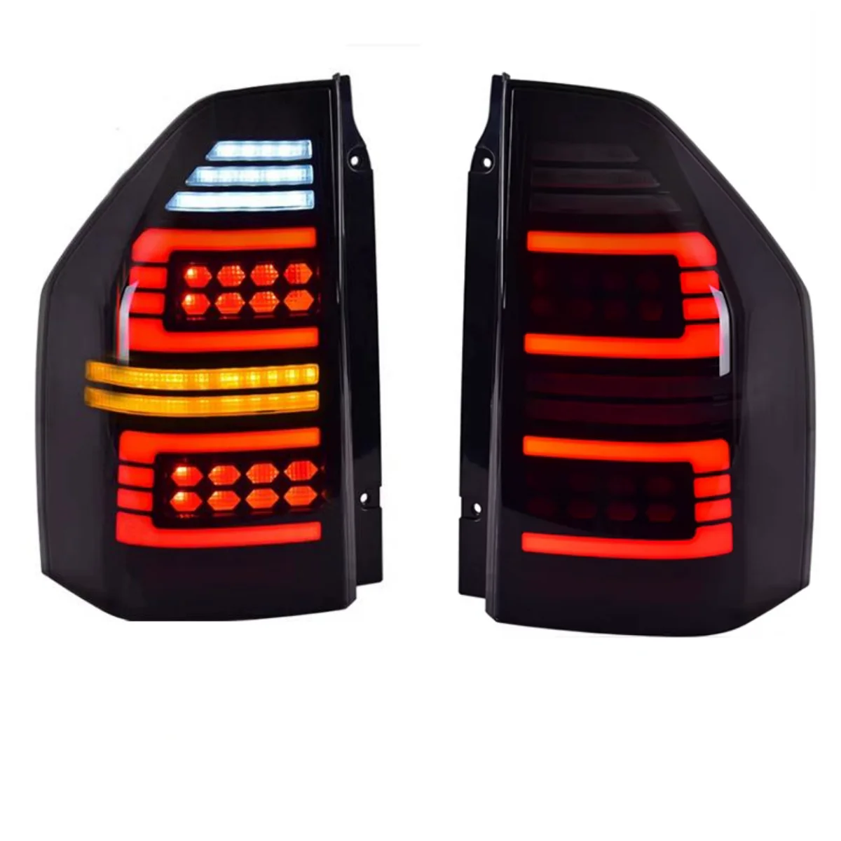 LED Taillight Assembly for Mitsubishi Pajero V73 V75 V77 V87 modified Rear lamp tail light Stream Turn Signal Car Accessories