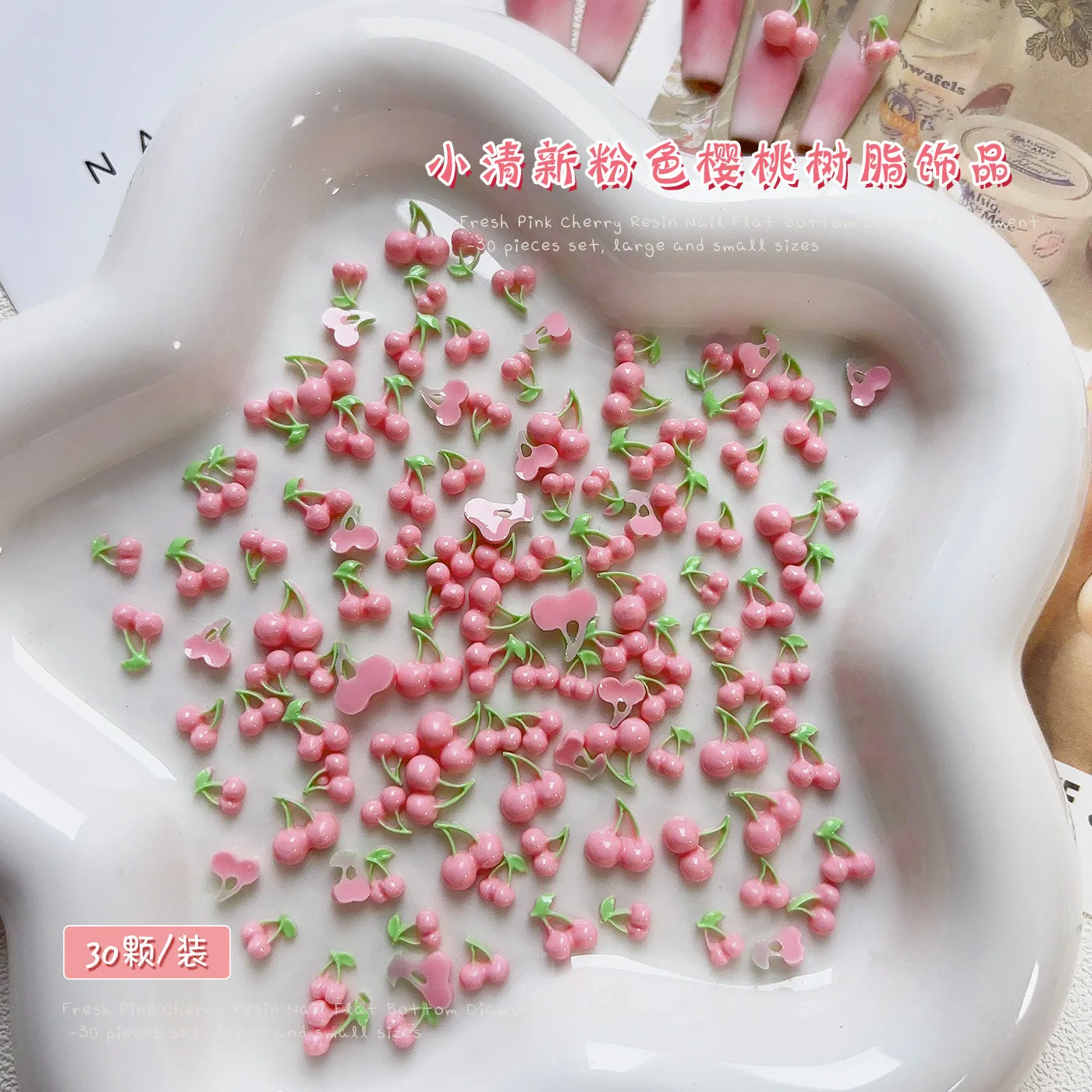 الوردي الكرز الأحمر الفراولة الآيس كريم الحلوى الجزرة الراتنج Bowknot الفاكهة الذاتي مسمار الفن زينة مانيكير السحر DIY الأظافر أجزاء