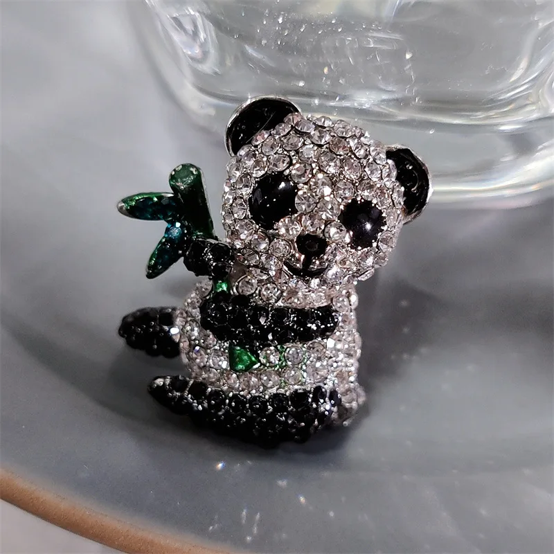 Fashion Holding Bamboo Crystal Panda Brooches For Women Clothes Elegant Rhinestone Brooches Pin Casual Office Jewelry Gift