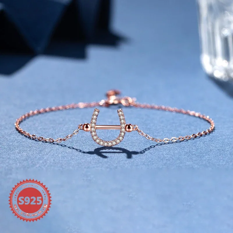 

Women's S925 Sterling Silver Horseshoe Bracelet, Luxurious and High-end Accessory, Stylish and Versatile with A Refined Aura
