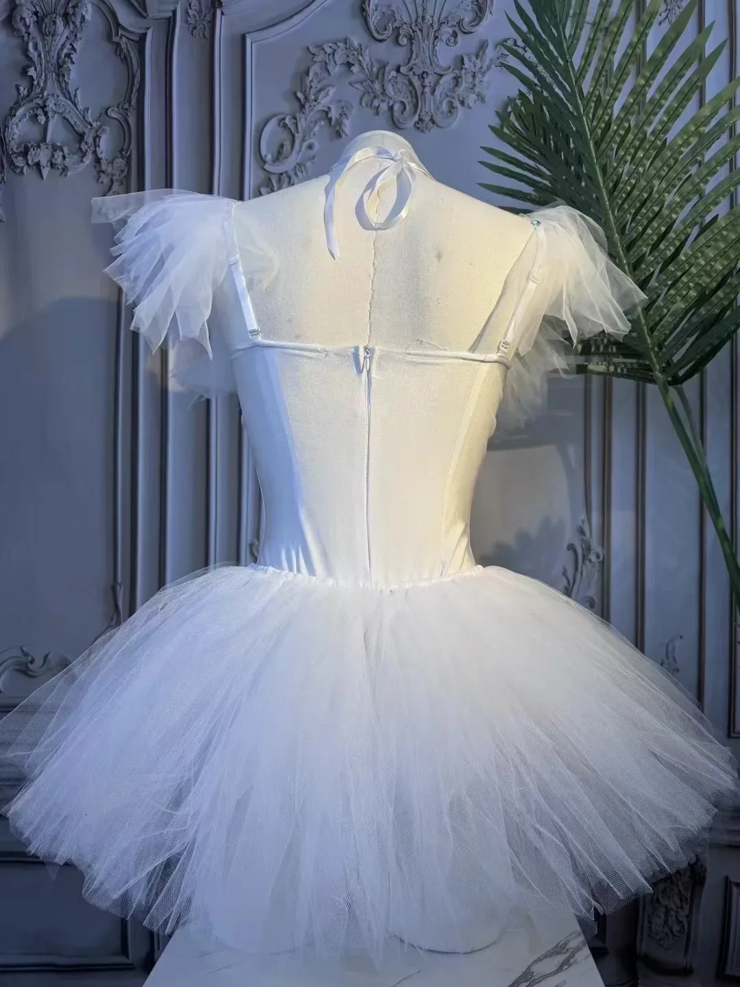 Body de lujo con cadena de diamantes de imitación dorados para mujer, traje Sexy para Bar, club nocturno, cantante, baile, escenario, fiesta, Rave, cumpleaños, graduación