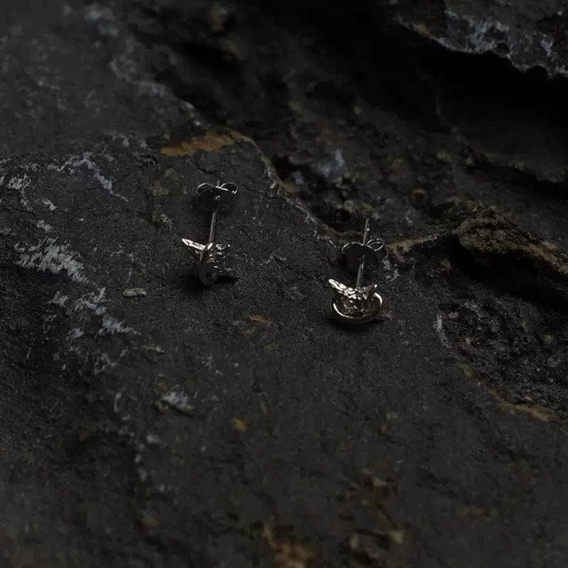 Four Pointed Star Earrings for Men Trendy Personalized Creative Meteorite Textured Ear Stud Versatile High-end Jewelry KOFSAC