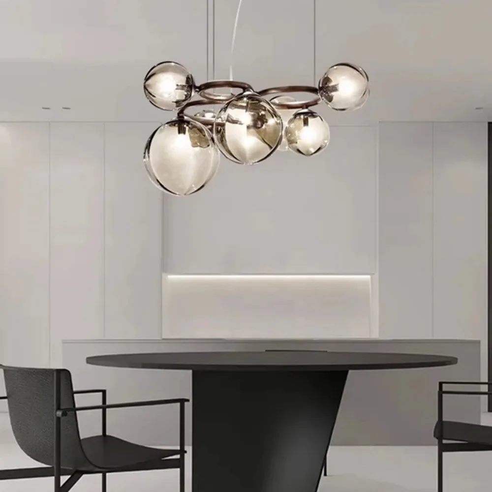 Plafonnier LED suspendu au design moderne, éclairage d'intérieur, luminaire décoratif de plafond, idéal pour une salle à manger