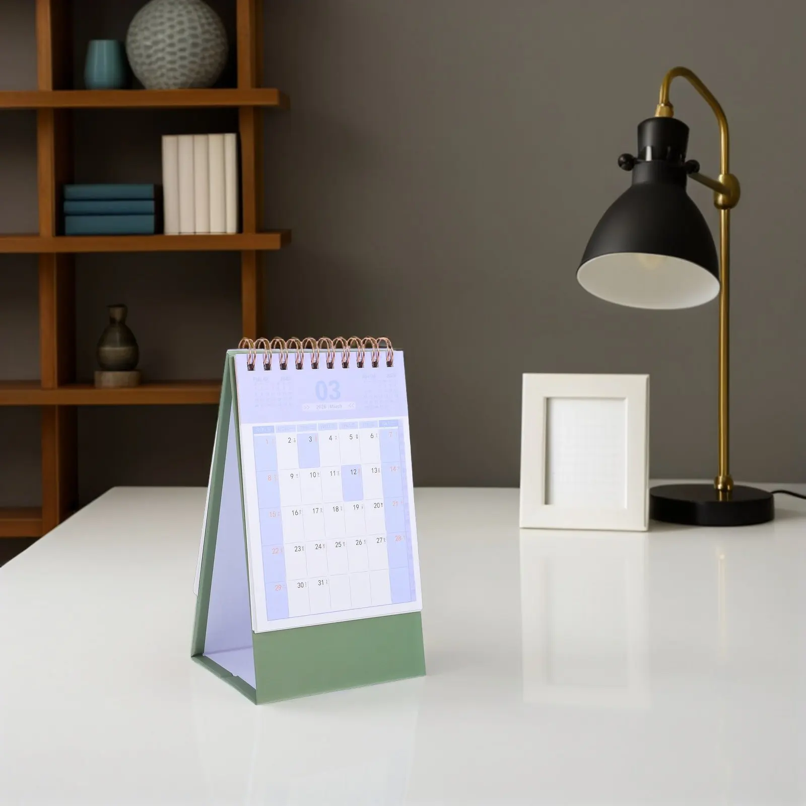 

2026 Desktop Calendar Compact Foldable Stand Up Planner Green Minimalist Design for Office Home Decor Freestanding Monthly