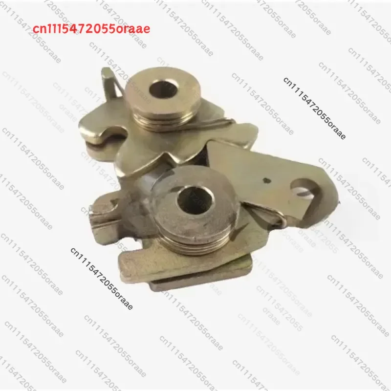 Tractor Agricultural Machinery Parts RE206779 Latch Front Hood Lock for John Deere 3B554 5E904 6B1404 Brand New Genuine China