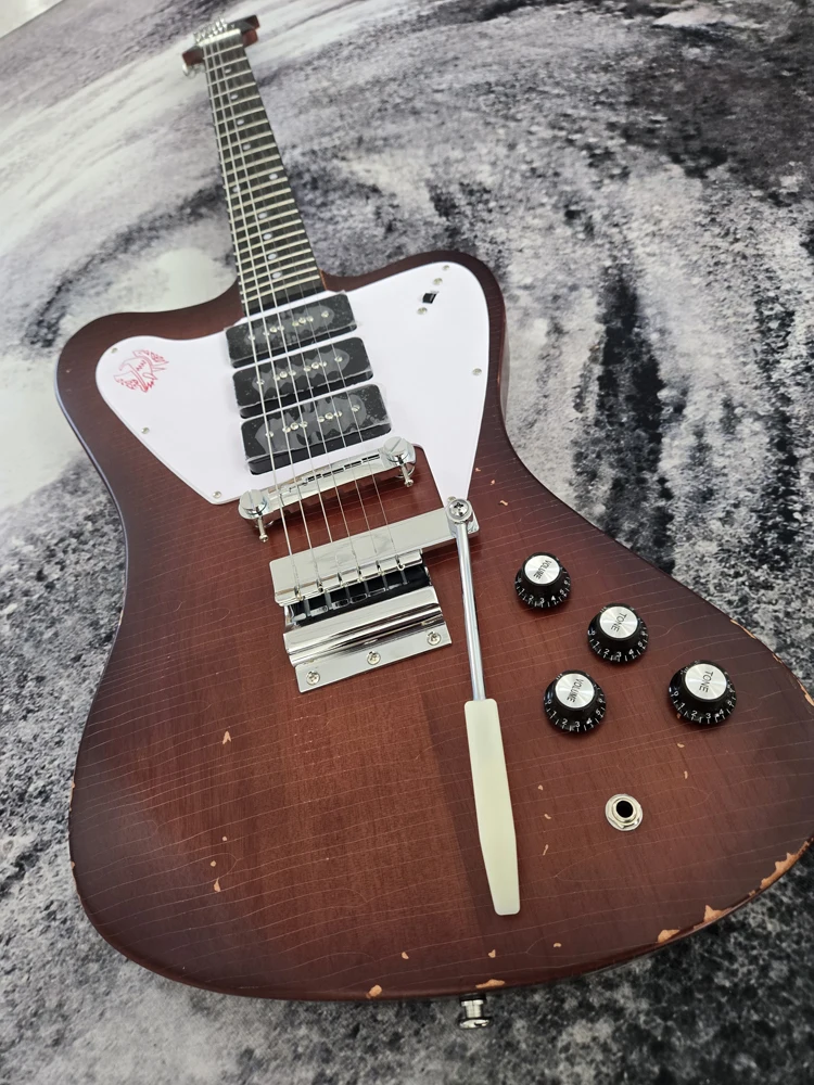 

Vintage style electric guitar, mahogany body, rosewood fingerboard, stainless steel frets, tuned and quality inspected, in stock