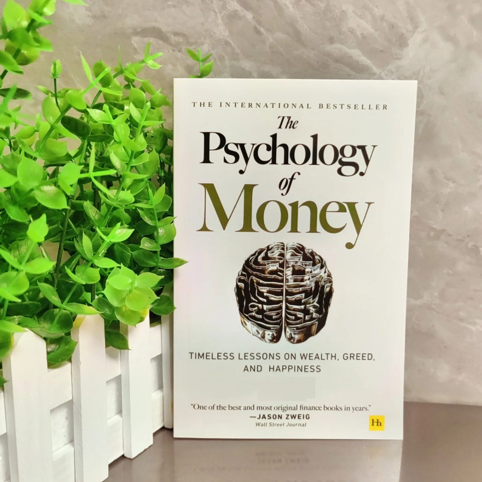 English Version The Psychology of Money: Timeless Lessons on Wealth, Greed, and Happiness Finance Books for Adult