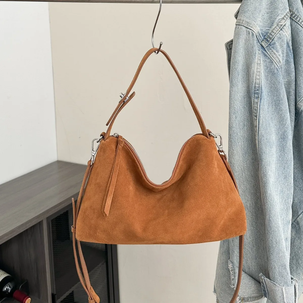 

Autumn Winter Suede Genuine Leather Underarm Bag Women Korean Style Minimal Handbag Large Capacity Crossbody Daily Commuter Tote