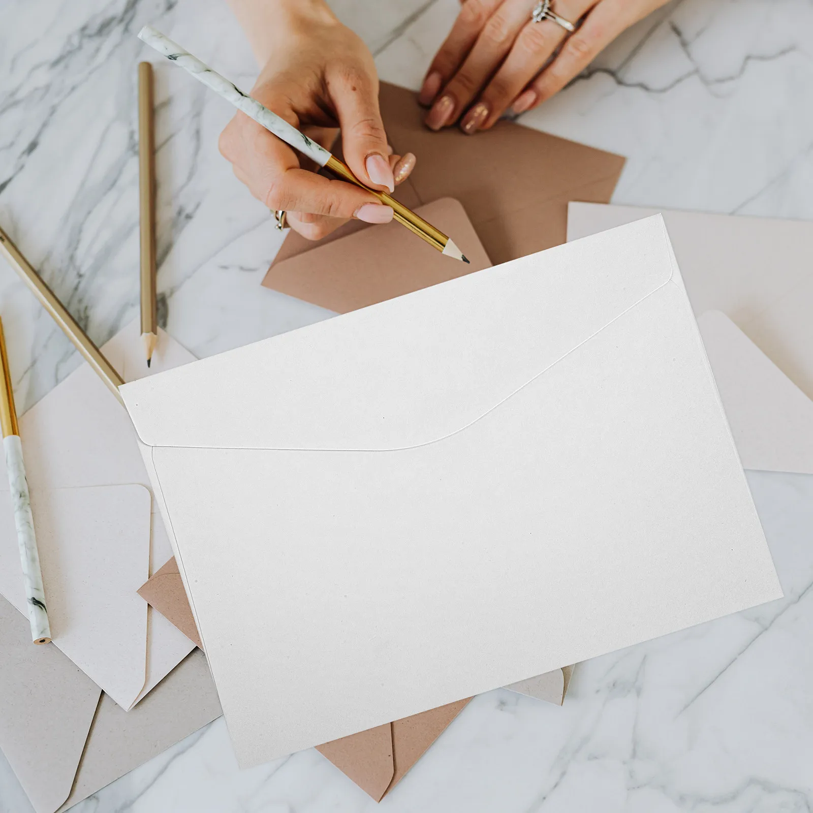 

50Pcs Kraft Paper Invitation Envelopes Wedding Shower Card Covers Kraft Paper Envelopes Invitation Cover